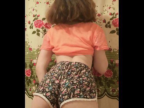 ❤️ Leanbh óg sexy ag baint dá shorts ar cheamara Super porn ag ga.xxxomg.ru ❌️