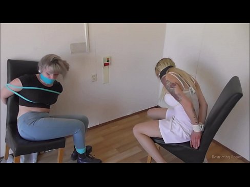 ❤️ Addicted / ceangailte agus gobáilte / cailin i bponc Super porn ag ga.xxxomg.ru ❌️